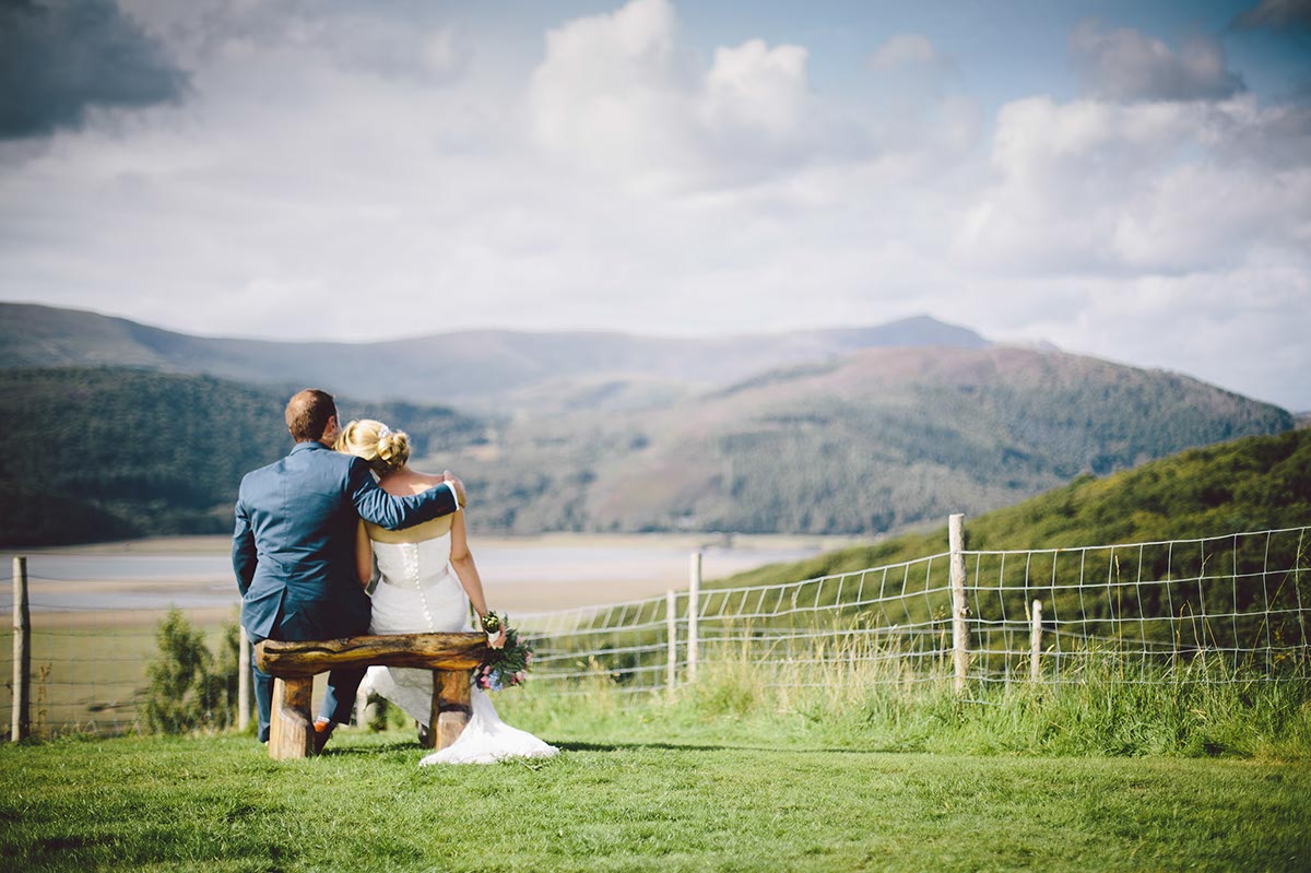 graig-wen-wedding-photographer-landscape-snowdonia-wales-mike-plunkett-fine-art-documentary-mawddach (69)