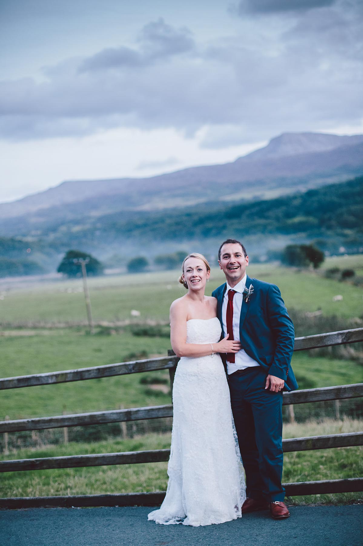 graig-wen-wedding-photographer-landscape-snowdonia-wales-mike-plunkett-fine-art-documentary-mawddach (88)