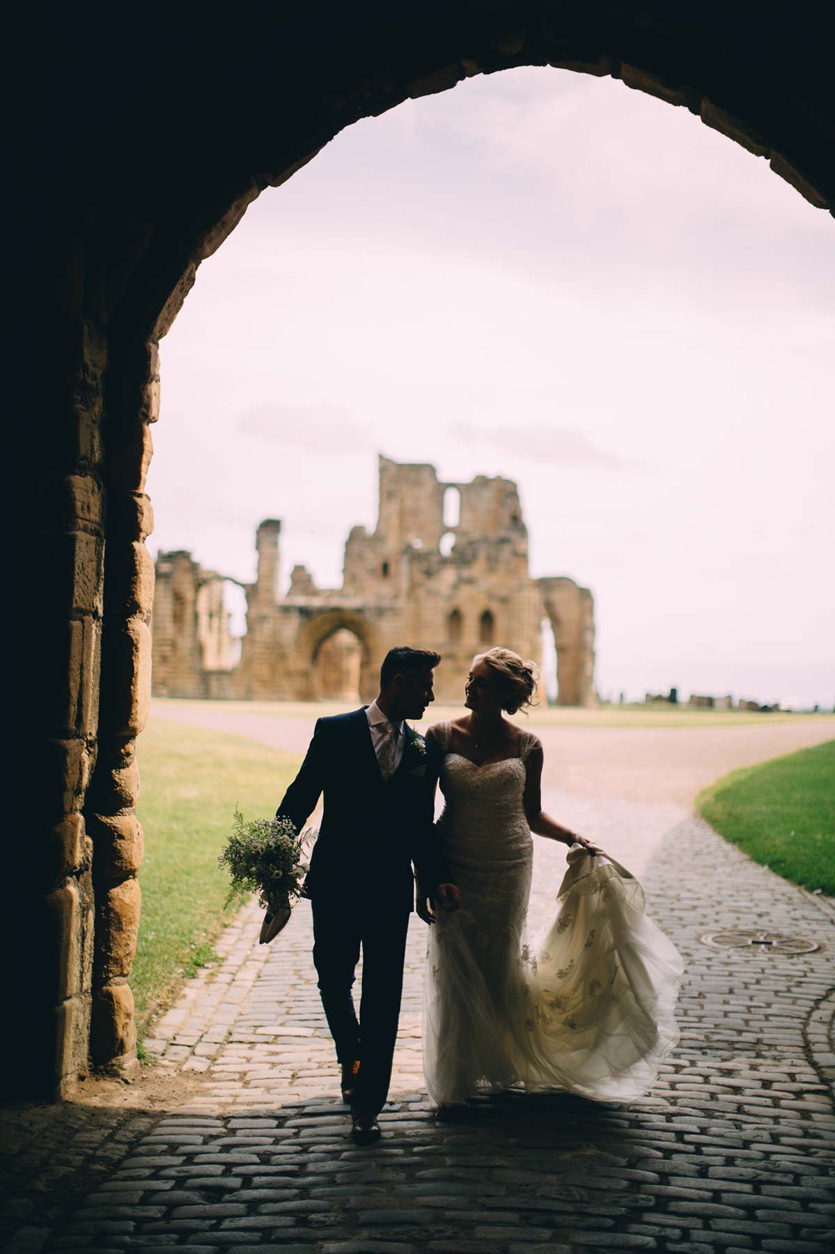 mike-plunkett-photography-tynemouth-castle-wedding-1- (43)