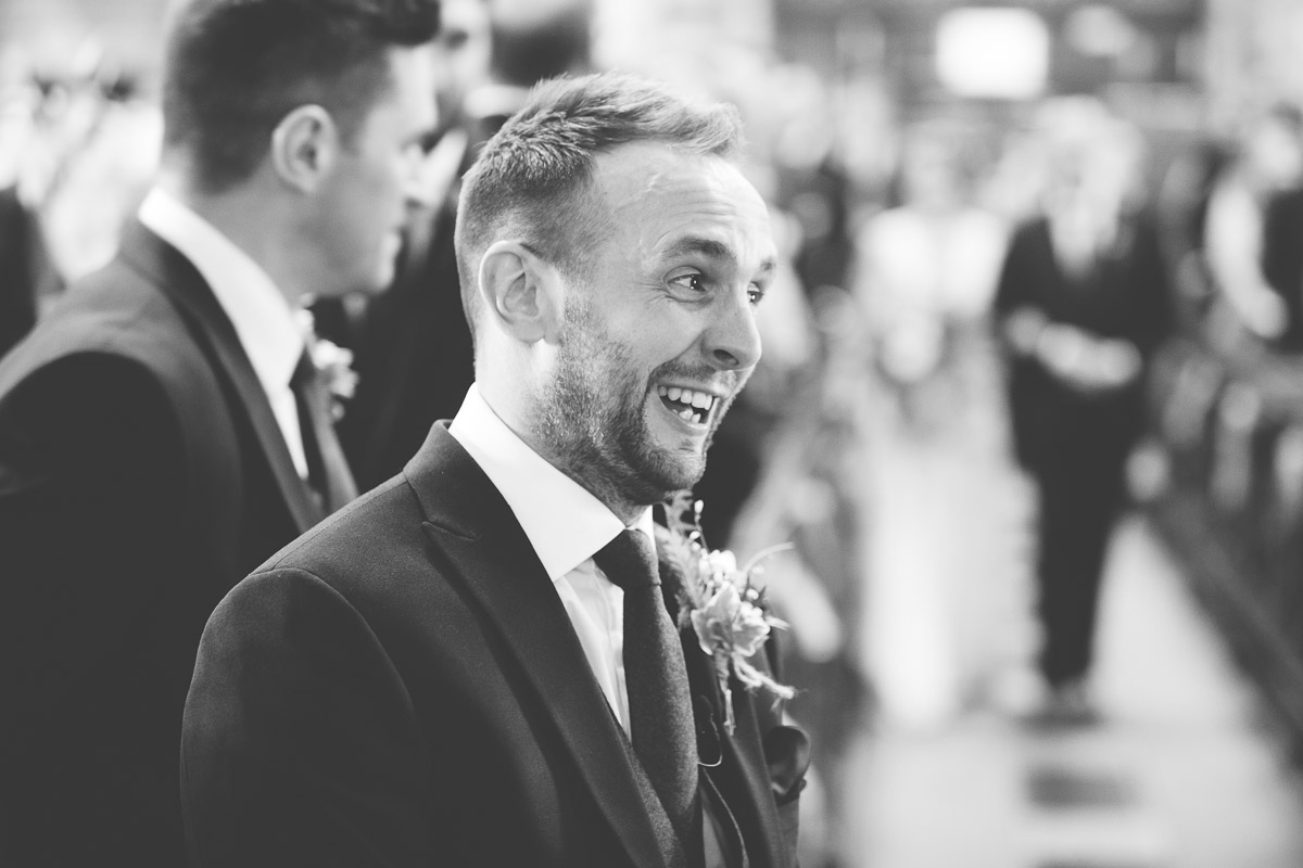 groom waiting for bride