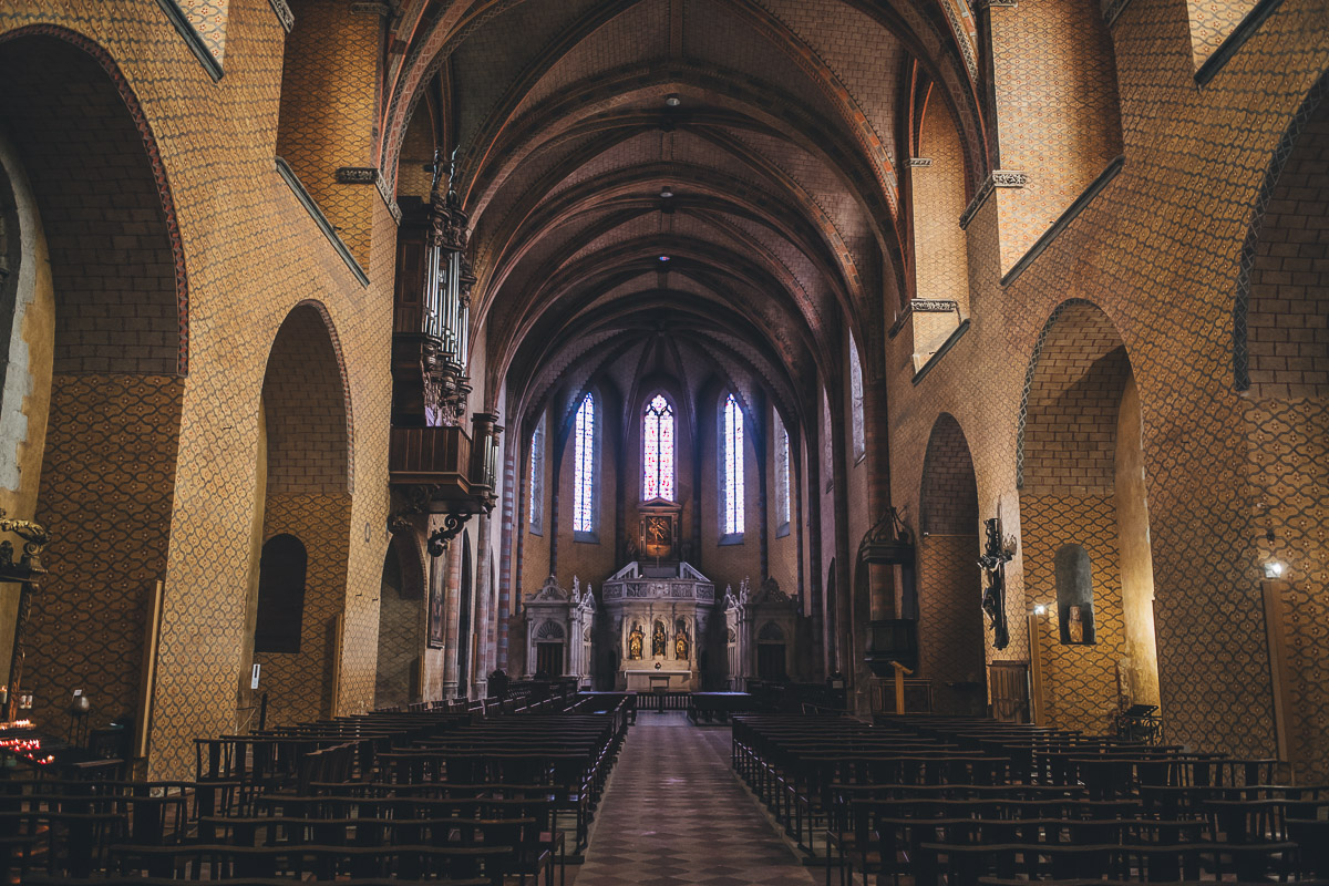 inside moissac abbey
