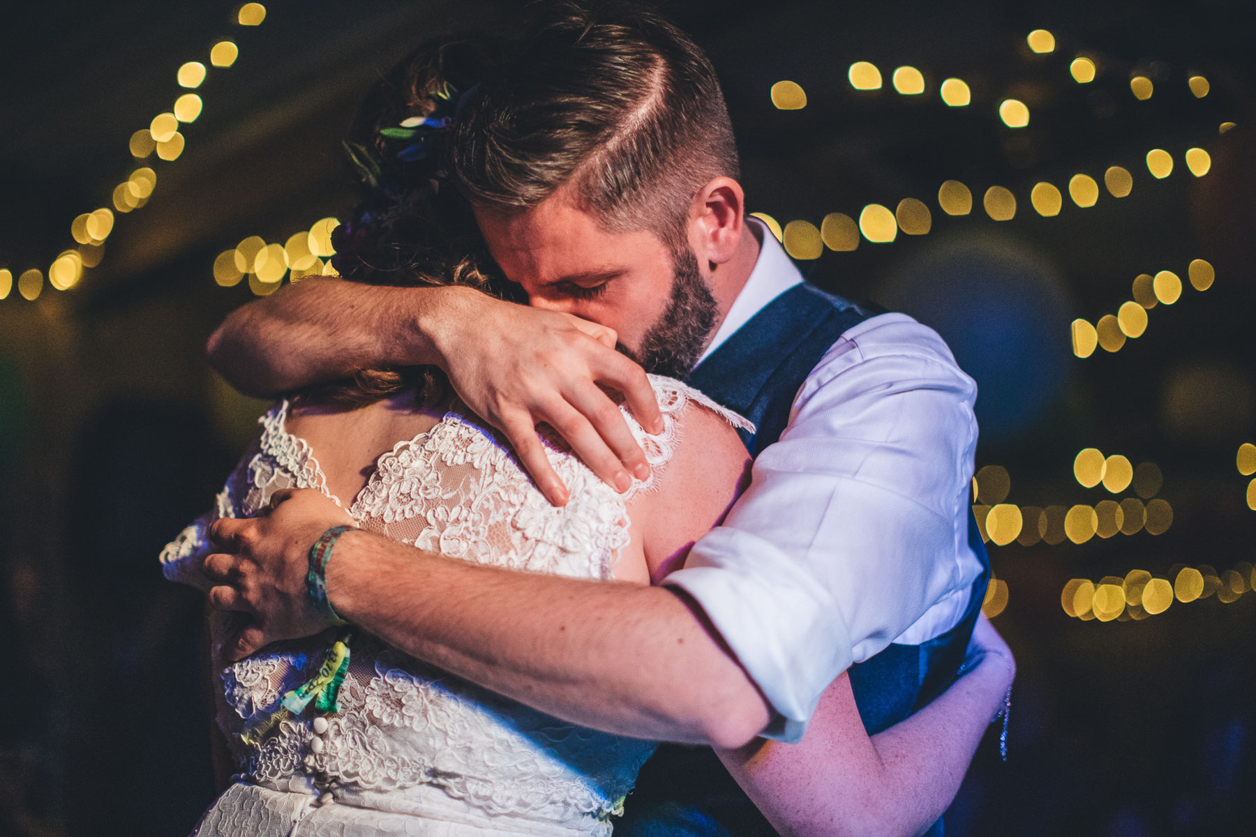 couple hug during their first dance