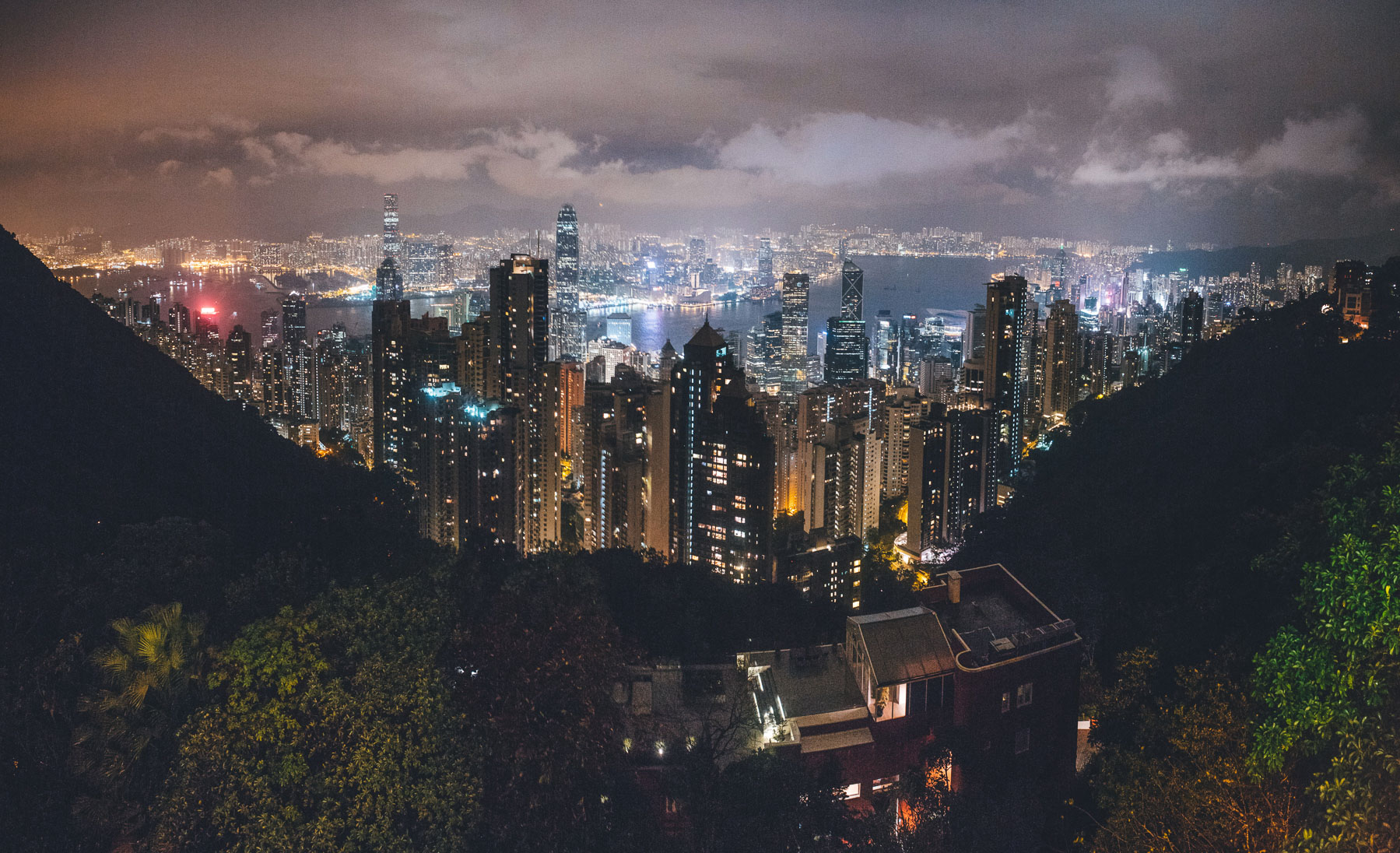 hong kong evening cityscape