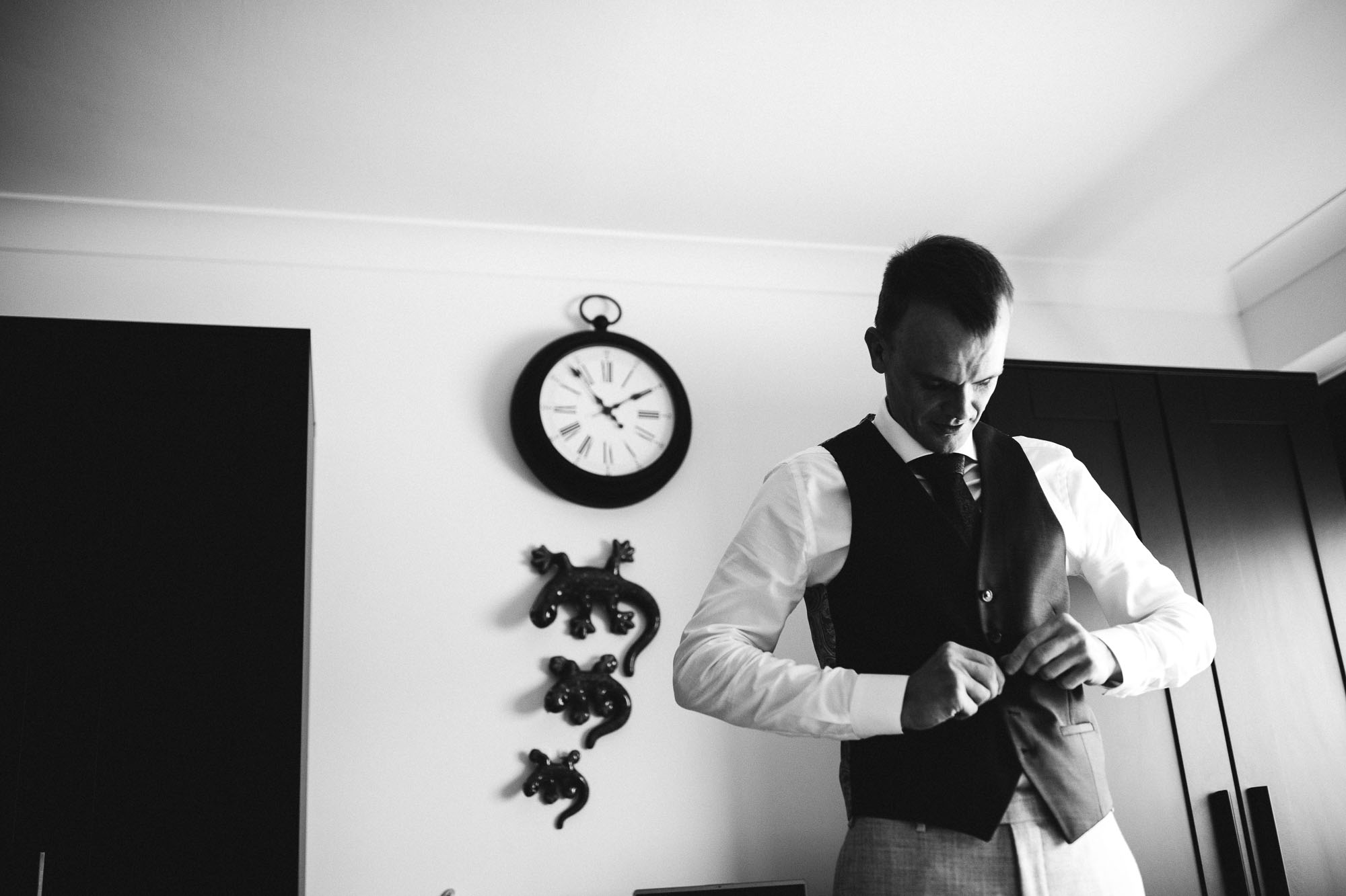 groom gets ready