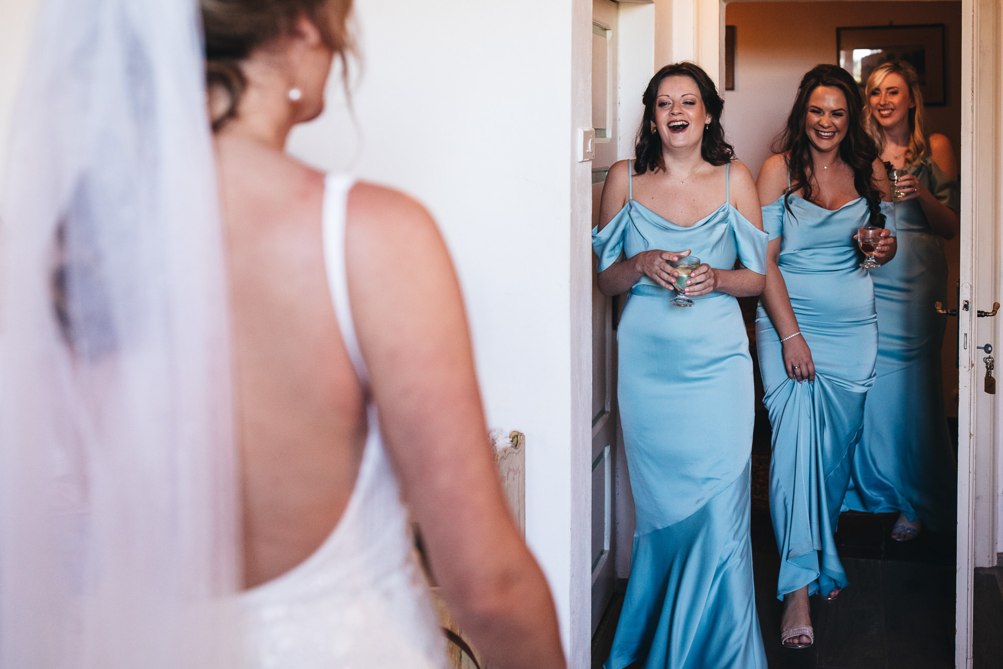 bridesmaids see bride for first time